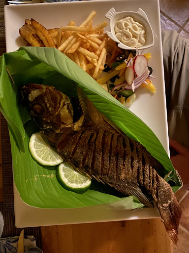 Luna Azul Café and Restaurant
