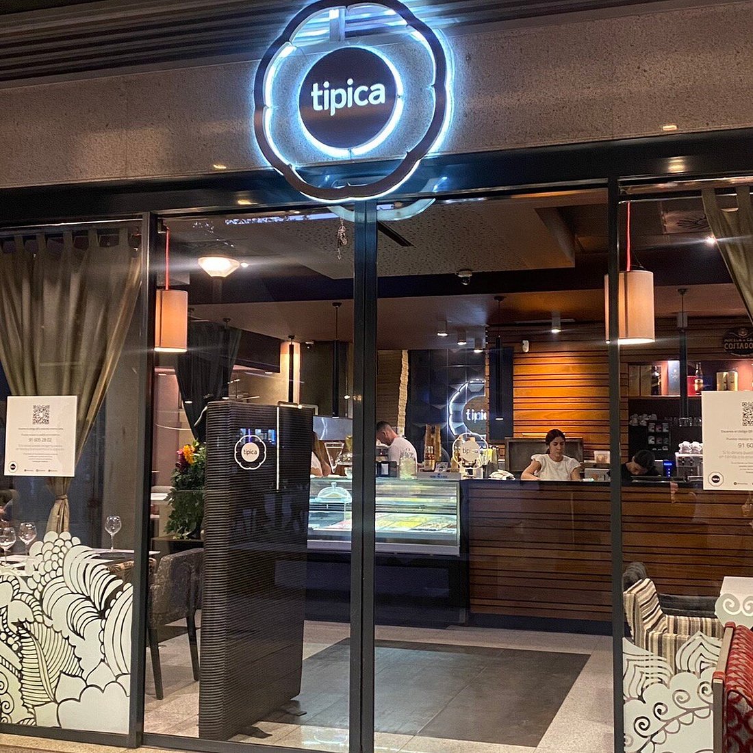 Opinión de Restaurante La Típica 1 Opinión Restaurante La Típica: Experiencia y Recomendaciones